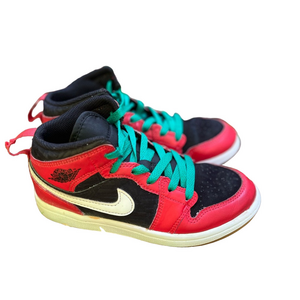 Nike Kids' Red and Black Sneakers. 1.5